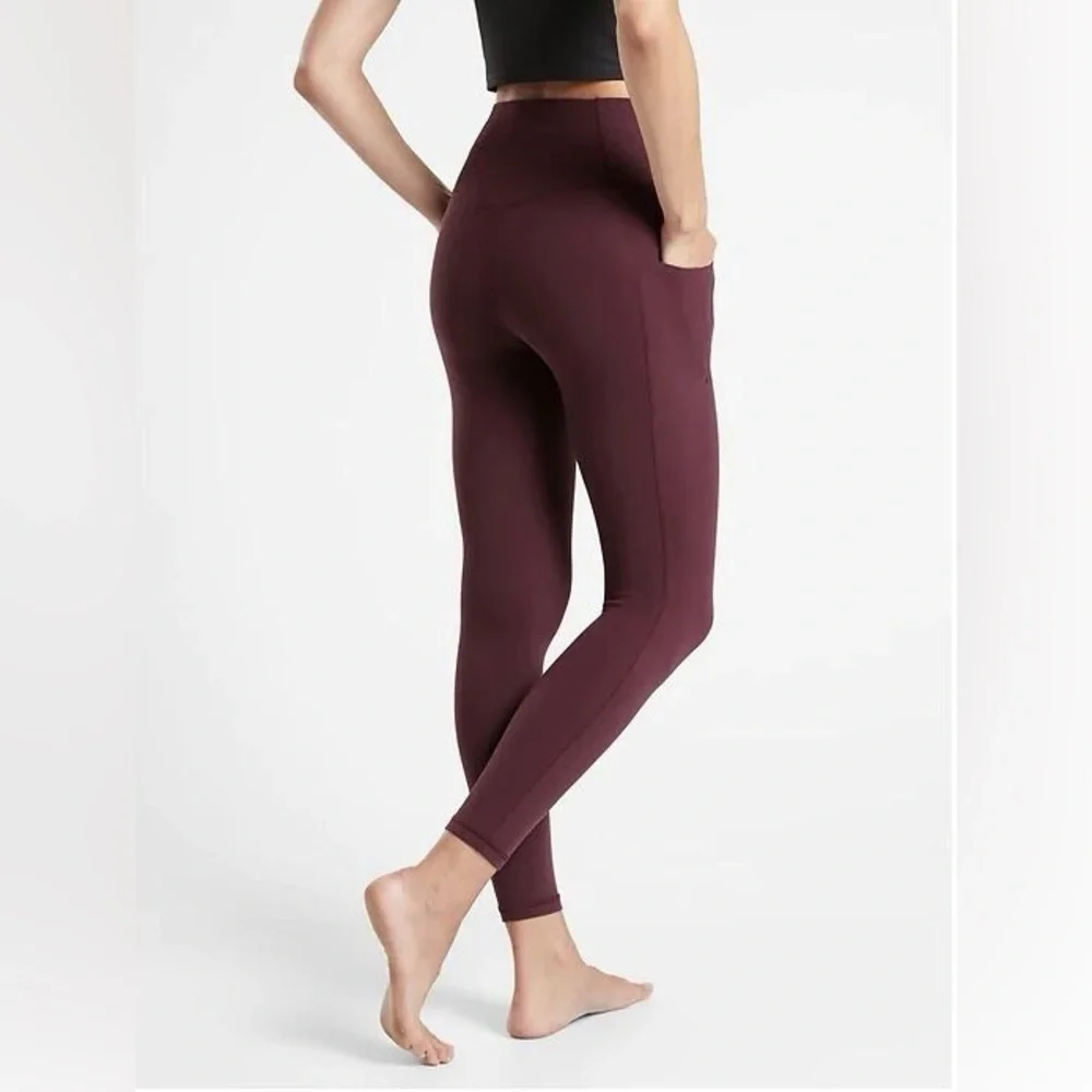 Athleta Salutation Stash Pocket High-Rise Leggings - Picture 3 of 13